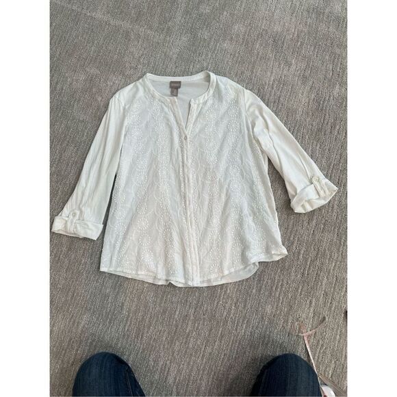 Chico’s white embroidered top - Picture 1 of 5